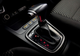 Подержанный автомобиль Kia Rio Sedan 2020 года (27 фото)