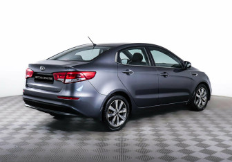 Подержанный автомобиль Kia Rio Sedan 2015 года (5 фото)