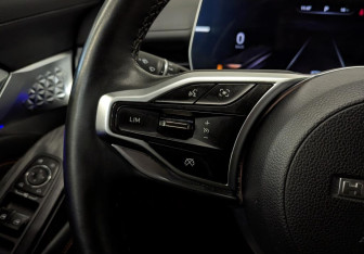 Подержанный автомобиль Haval F7 2024 года (27 фото)