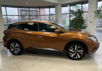 Подержанный автомобиль Nissan Murano Suv 2016 года (4 фото)