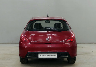 Подержанный автомобиль Peugeot 308 Hatchback 2008 года (6 фото)