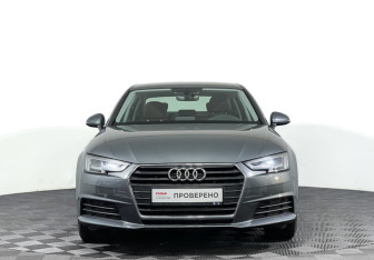 Подержанный автомобиль Audi A4 Sedan 2019 года (2 фото)