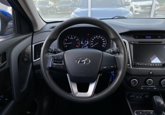 Подержанный автомобиль Hyundai Creta 2018 года (14 фото)