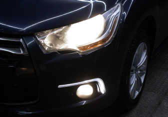 Подержанный автомобиль Citroen DS4 2012 года (21 фото)