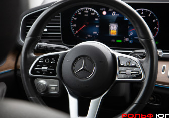 Подержанный автомобиль Mercedes-Benz GLE 2019 года (13 фото)