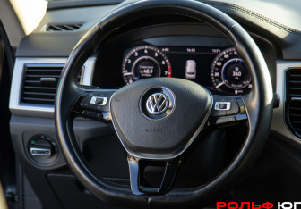 Подержанный автомобиль Volkswagen Teramont 2019 года (14 фото)