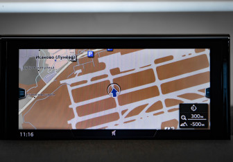 Подержанный автомобиль Audi Q7 2018 года (23 фото)