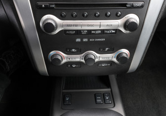 Подержанный автомобиль Nissan Murano Suv 2011 года (20 фото)
