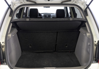 Подержанный автомобиль Suzuki SX4 Hatchback 2013 года (10 фото)