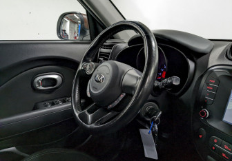 Подержанный автомобиль Kia Soul 2019 года (23 фото)