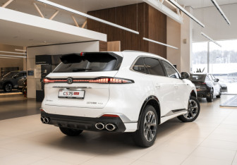 Новый Changan CS75PLUS 2025 (4 фото)