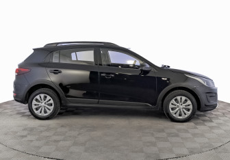 Подержанный автомобиль Kia Rio Hatchback 2020 года (4 фото)