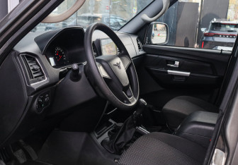 Подержанный автомобиль УАЗ Patriot 2019 года (12 фото)