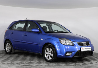 Подержанный автомобиль Kia Rio Hatchback 2010 года (2 фото)