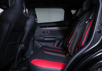 Подержанный автомобиль Jetour Dashing 2024 года (12 фото)