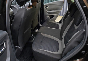 Подержанный автомобиль Renault Kaptur 2019 года (12 фото)