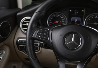 Подержанный автомобиль Mercedes-Benz GLC Coupe 2018 года (12 фото)