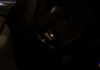 Подержанный автомобиль BMW X7 2020 года (24 фото)