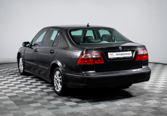 Подержанный автомобиль Saab 9-5 Sedan 2003 года (7 фото)