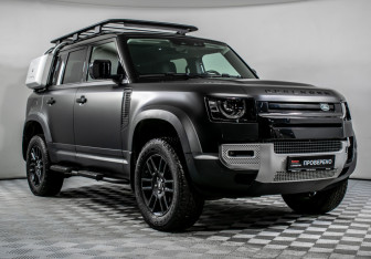 Подержанный автомобиль Land Rover Defender Suv 2021 года (3 фото)