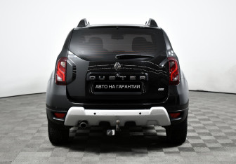 Подержанный автомобиль Renault Duster 2020 года (6 фото)