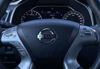 Подержанный автомобиль Nissan Murano Suv 2021 года (16 фото)