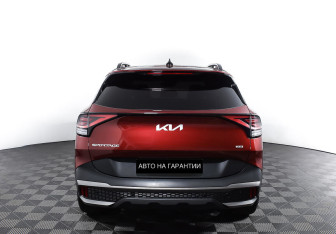 Подержанный автомобиль Kia Sportage 2022 года (6 фото)