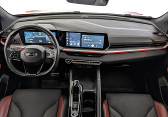 Подержанный автомобиль Geely Coolray 2024 года (14 фото)