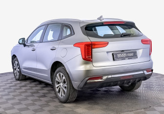 Подержанный автомобиль Haval Jolion 2023 года (7 фото)
