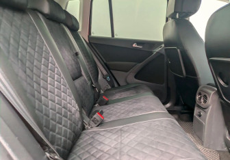 Подержанный автомобиль Volkswagen Tiguan 2012 года (11 фото)