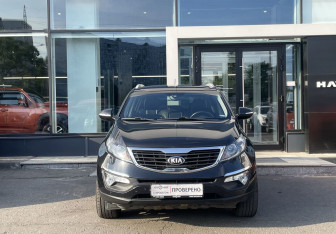 Подержанный автомобиль Kia Sportage 2013 года (2 фото)