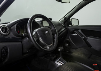 Подержанный автомобиль LADA (ВАЗ) Kalina Wagon 2014 года (10 фото)