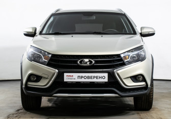 Подержанный автомобиль LADA (ВАЗ) Vesta Wagon 2019 года (2 фото)