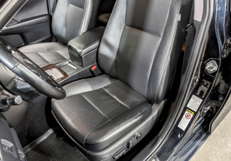 Подержанный автомобиль Toyota Camry Sedan 2017 года (20 фото)