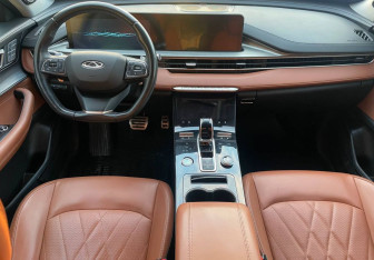 Подержанный автомобиль Chery Tiggo 8 Pro Max 2022 года (9 фото)