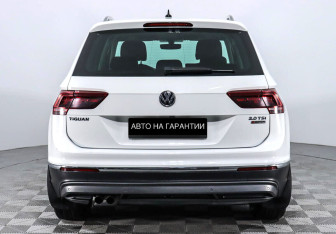 Подержанный автомобиль Volkswagen Tiguan 2017 года (4 фото)