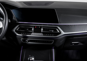 Подержанный автомобиль BMW X7 2022 года (13 фото)