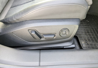 Подержанный автомобиль Audi A7 2021 года (30 фото)