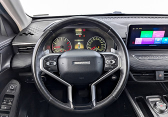 Подержанный автомобиль Haval Jolion 2022 года (21 фото)