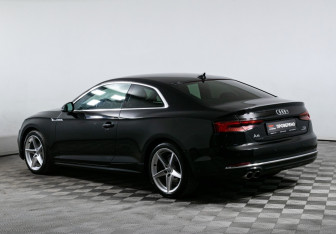 Подержанный автомобиль Audi A5 Coupe 2018 года (7 фото)