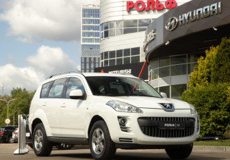 Подержанный автомобиль Peugeot 4007 2008 года (2 фото)