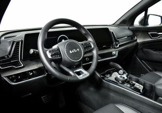 Подержанный автомобиль Kia Sportage 2022 года (11 фото)