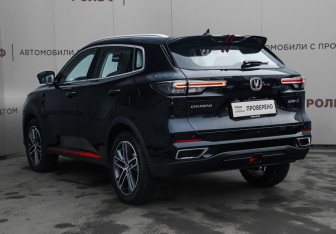 Подержанный автомобиль Changan UNI-S 2024 года (7 фото)