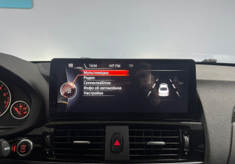 Подержанный автомобиль BMW X3 2015 года (14 фото)