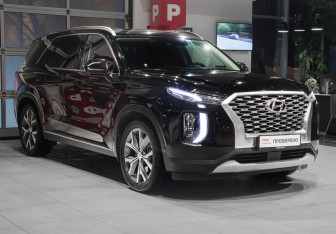 Подержанный автомобиль Hyundai Palisade 2022 года (3 фото)