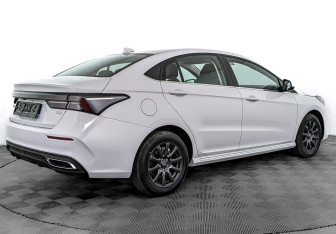 Новый Omoda S5 2024 (2 фото)