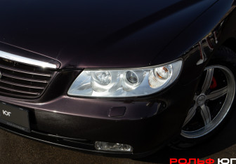 Подержанный автомобиль Hyundai Grandeur 2007 года (22 фото)