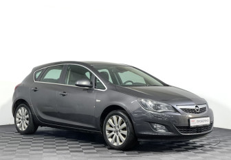 Подержанный автомобиль Opel Astra Hatchback 2010 года (3 фото)