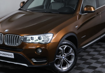 Подержанный автомобиль BMW X3 2017 года (24 фото)