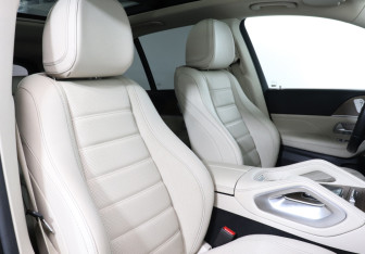 Подержанный автомобиль Mercedes-Benz GLE 2021 года (14 фото)